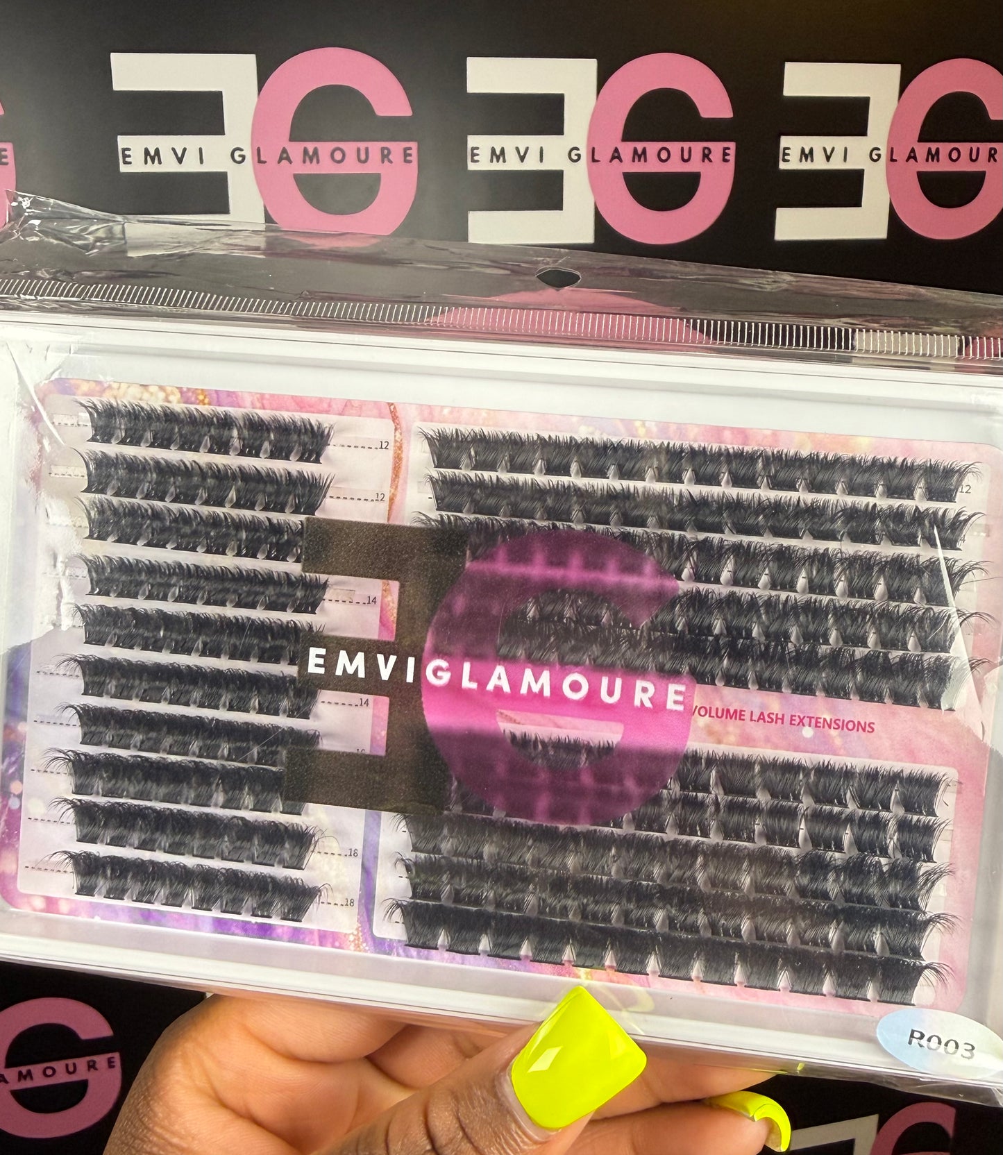 Thick Lash clusters